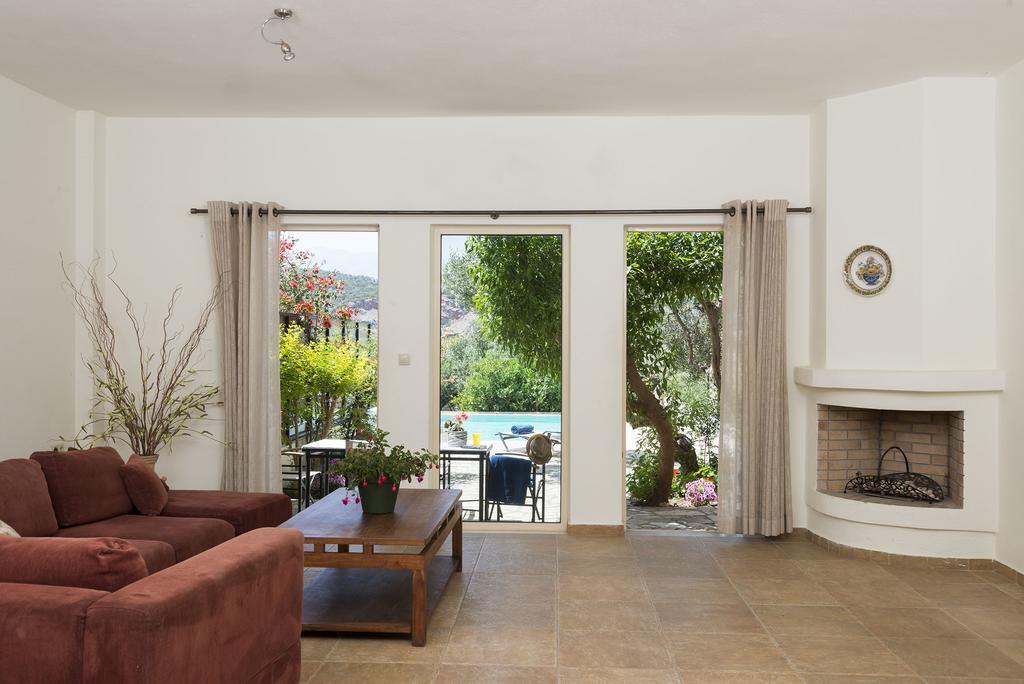 Istron Maisonettes With Private Pool Exterior foto